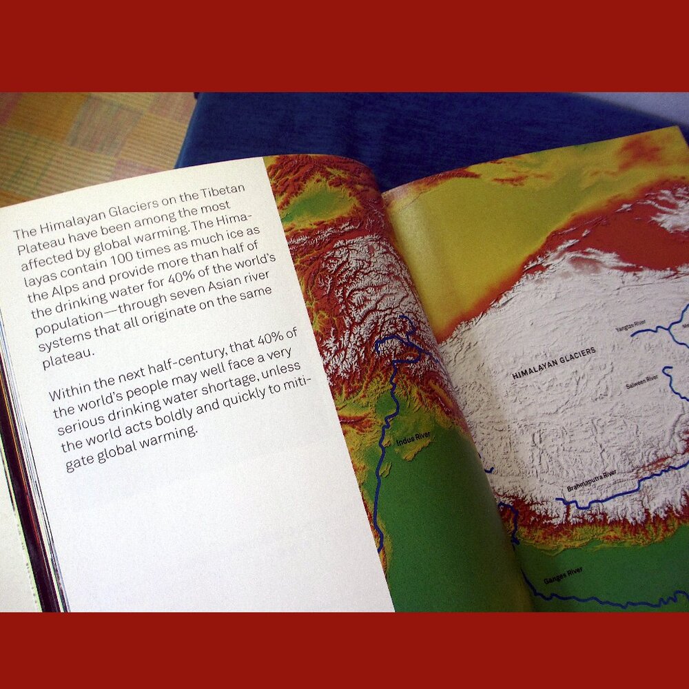 Book - An Inconvenient Truth: The Planetary Emergency of Global Warming.... - Picture 10 of 16